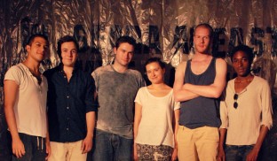 Teatrul social combate capitalismul