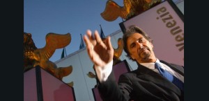 Al Pacino, vedeta festivalului de film de la Veneţia, în mare vervă