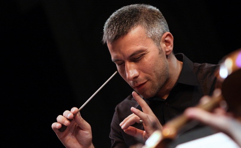 Trei opere de Puccini într-o seară, cu dirijorul Tiberiu Soare şi Symphactory Orchestra