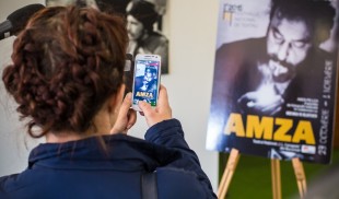 Ştefan Iordache şi Amza Pellea: Povestea expoziţiilor de fotografie de la Teatrul Naţional din Bucureşti