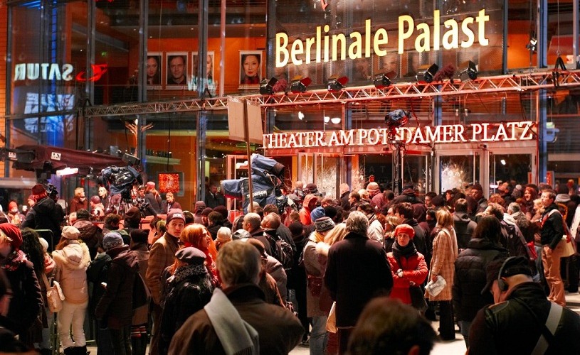 „Ilegitim”, primit cu aplauze la premiera mondială de la Berlin
