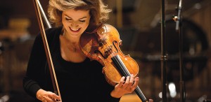 Festivalul George Enescu. Bilete disponibile la concerte susţinute de cea mai aclamată violonistă a momentului
