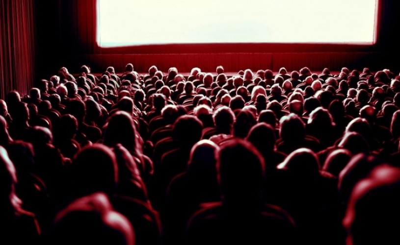 Hollywood Multiplex a lansat noile pachete Family Inspired by Raluca