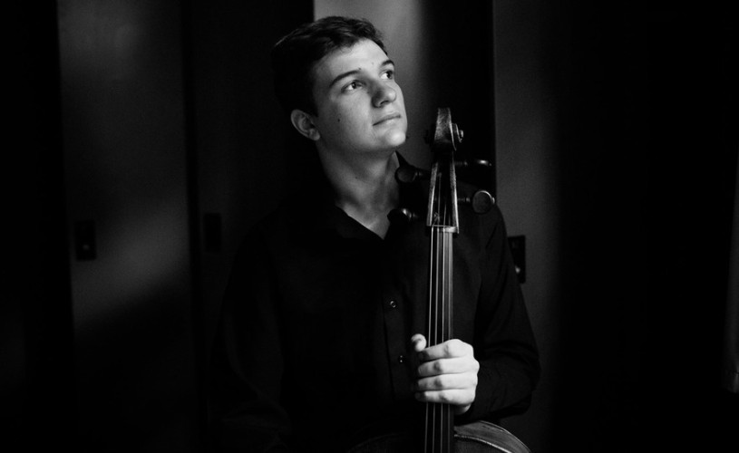 Dirijorul Christian Badea şi câștigătorul Concursului Ceaikovski 2015 revin la Filarmonica „George Enescu“