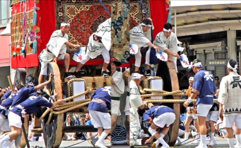 Traditii japoneze: Festivalul Gion Matsuri