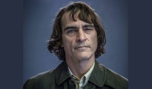 Au apărut primele poze cu Joaquin Phoenix în rolul lui ”Joker”