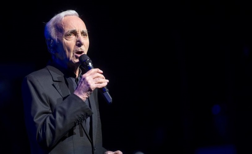 Charles Aznavour a murit la vârsta de 94 de ani