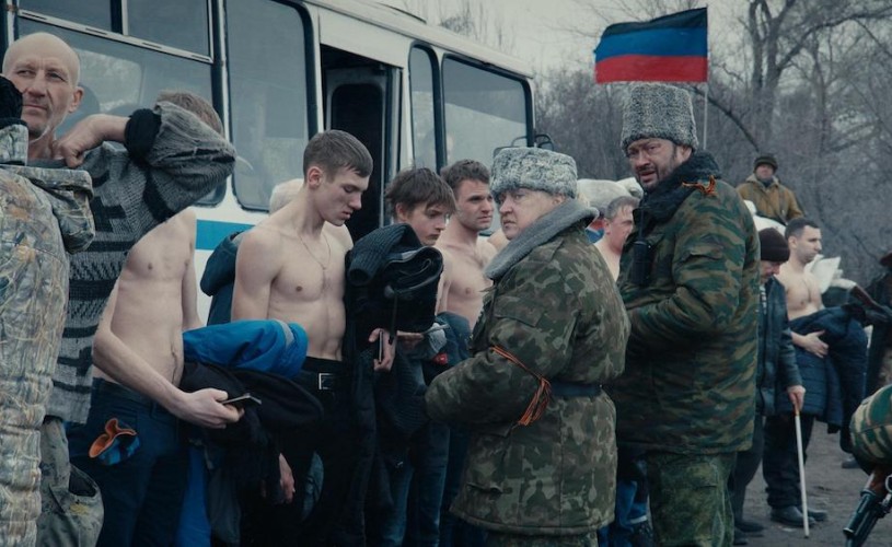 Donbass, filmul lui Sergei Loznitsa, premiat la Cannes, în cinematografe din 1 februarie