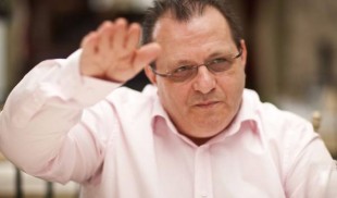 Victor Ioan Frunză: Câte compromisuri trebuie să faci pentru a nu face compromisuri?