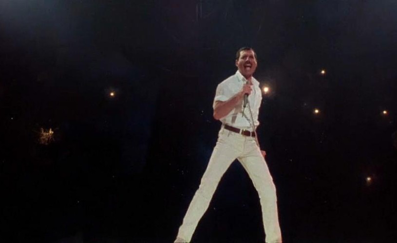 O versiune a piesei „Time Waits For No One”, cântată de Freddie Mercury, lansată în premieră de Universal Music 
