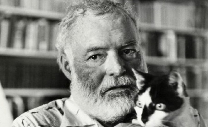 10 întâmplări din viața lui Ernest Hemingway