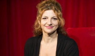 Actrița Ada Navrot: „Teatrul Metropolis este o gură de oxigen pentru orice actor cu contract permanent într-un teatru”