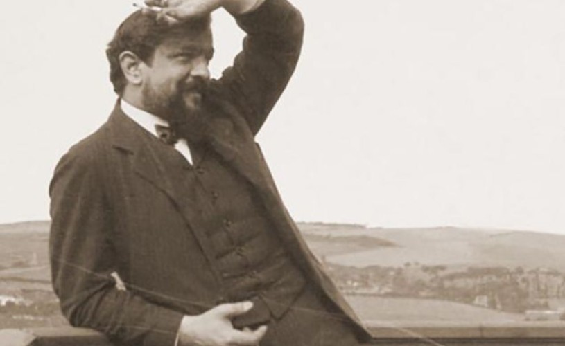 DEBUSSY: Impresionistul inspirat de pictură, femei și muzica javaneză, care a cumpărat cărbuni cu o compoziție