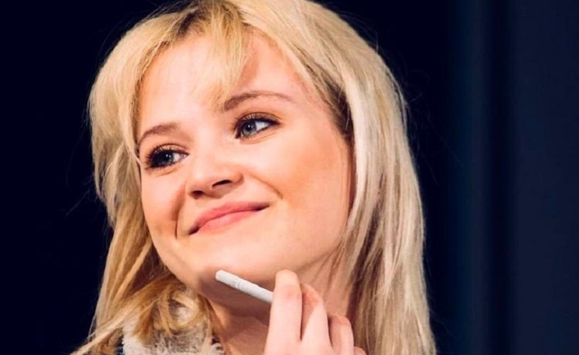 Actrița Cătălina Mihai: „Cel mai trist lucru mi se pare capacitatea omului de a se obișnui cu răul”
