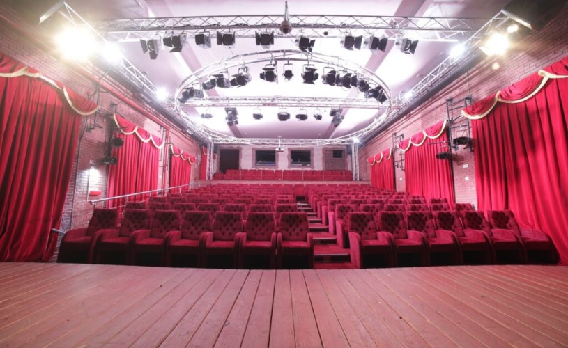 Gânduri despre teatru cu 6 dintre Cei Mai Mari ai scenei