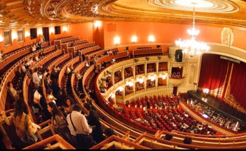 La Opera Națională București se întorc spectacolele în interior