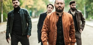 Toulouse Lautrec lansează un nou cântec– „Fata cu ochii verzi”