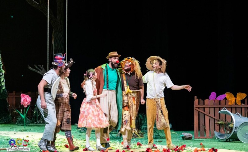 „Pinocchio” și „Micuța Dorothy” deschid seria Teatru la Cinema pentru copii