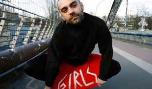 Triumf Amiria: Atelier de scriere dramatică și autoreprezentare prin teatru pentru persoane trans și non-binare