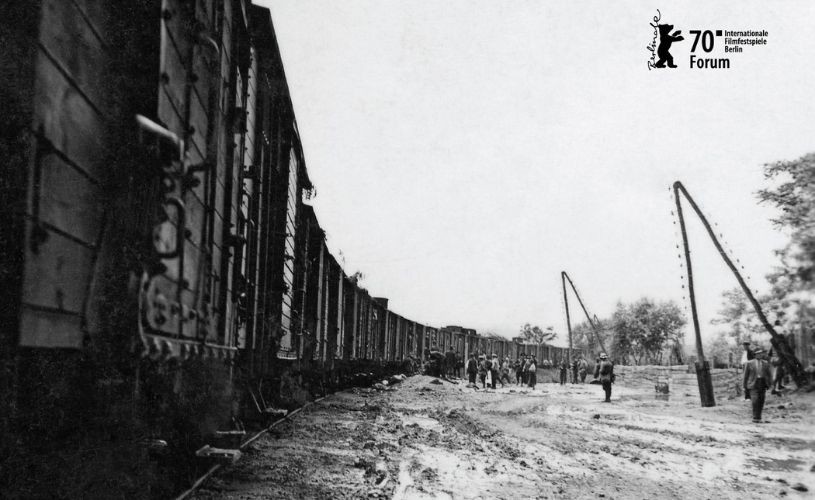 „Ieșirea trenurilor din gară”, de Radu Jude și Adrian Cioflâncă, din 18 iunie în cinematografe