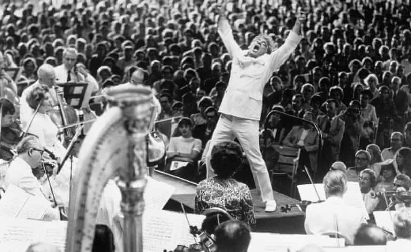 LEONARD BERNSTEIN: „Există doar muzică bună și muzică proastă”