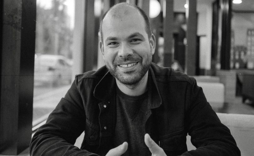 Alexandru Mihail, regizor: „«O casă de păpuşi – partea a doua» este o piesă de familie prin excelență
