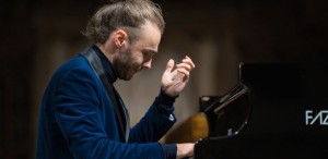 Actriţa Isabel Karajan, invitată extraordinară a Filarmonicii „George Enescu”