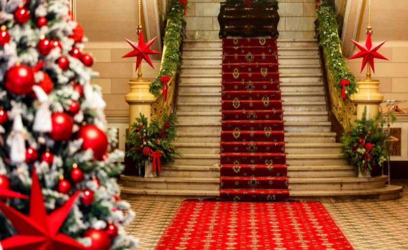 Ajunul Crăciunului la Palatul Bragadiru – operă, operetă, musical și un concept coregrafic inedit