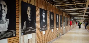 A fost inaugurată „SHAME - European Stories”, expoziția care oferă o voce victimelor abuzului trăit în copilărie