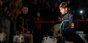 Peste 8.000 de copii din Cantus Mundi cântă pentru Ora Pământului
