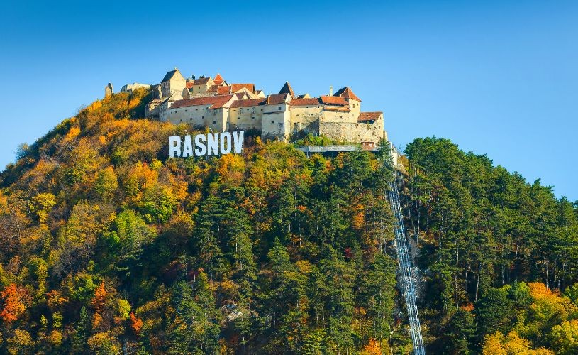 Cetatea Râşnov devine primul obiectiv din România acceptat în Rețeaua Europeană Forte Cultura