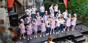 De 1 Iunie, peste 3.000 de copii cântă la „Ora Copiilor” by Cantus Mundi