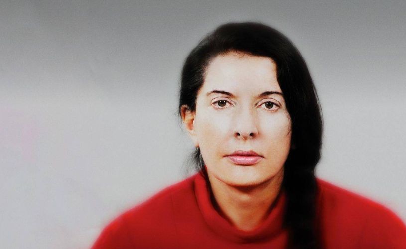 Marina Abramović. Povestea unei fetițe care a învins frica