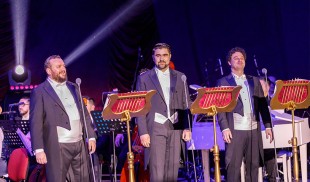 Prima ediție a Turneului Național Trei Tenori Ieșeni în plină desfășurare în România