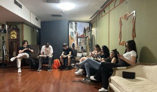 Cum să te infectezi cu virusul teatrului la vârsta adolescenței