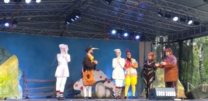 „Bijuterii muzicale estivale” și „Cocoșelul neascultător” închid stagiunea estivală a Operei Brașov!