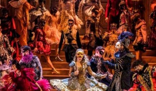 Cui îi place musicalul? Cinci spectacole de văzut sau de ocolit…