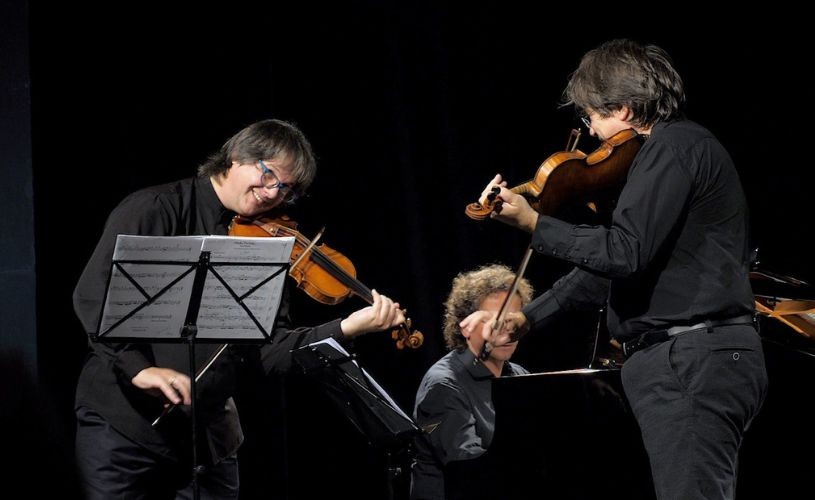 Duelul viorilor – Stradivarius versus Guarneri revine cu ediția a XI-a 2- 6 decembrie 2023