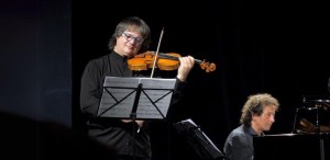 Duelul viorilor - Stradivarius versus Guarneri la Ateneul Român din Bucureşti pe 2 decembrie