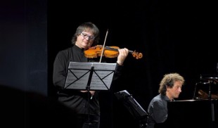 Duelul viorilor – Stradivarius versus Guarneri la Ateneul Român din Bucureşti pe 2 decembrie