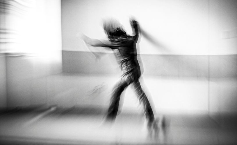 Instalația performativă Mind-moving vine pe 22 noiembrie la Rezidența9