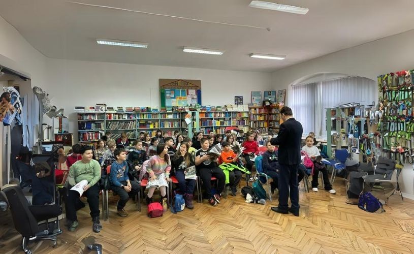 S-a lansat la Râșnov primul manual de istorie locală adaptat nevoilor elevilor