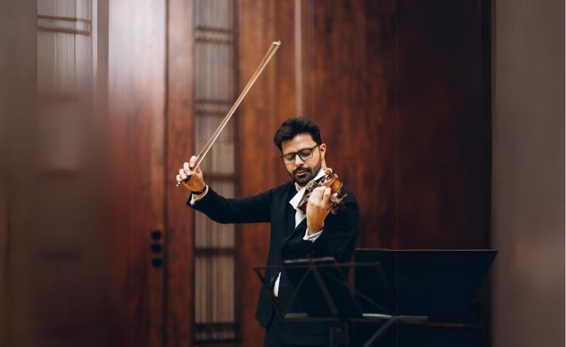 „Un Stradivarius în școli” promovează o abordare neconvenţională asupra muzicii clasice