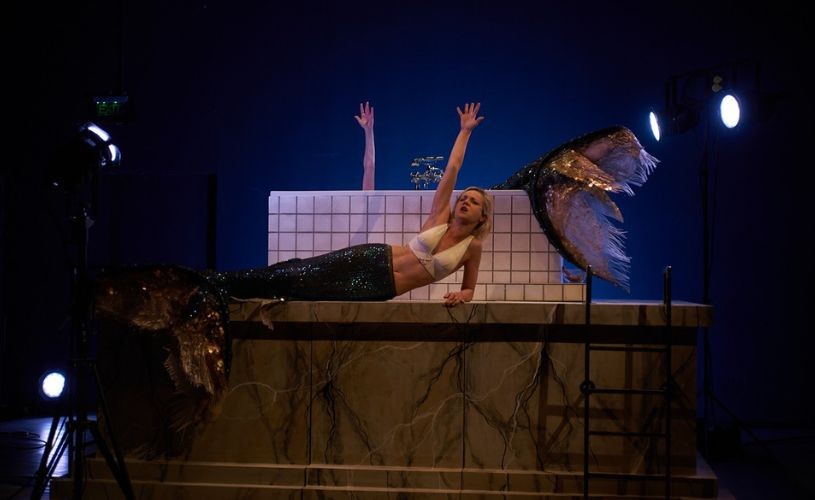 Vanner Collective îți oferă trei motive să mai mergi la teatru în luna mai
