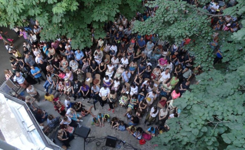 Festivalul Internațional de Poezie București, o poveste pe mai multe voci