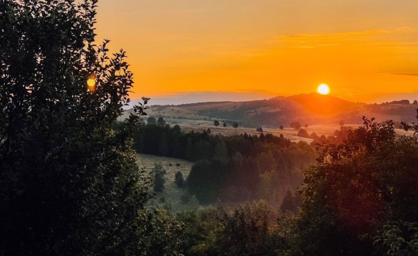Cronicari Digitali îți recomandă următoarea destinație de vacanță, în emisiunea „Orașul vorbește” de la Radio România Cultural
