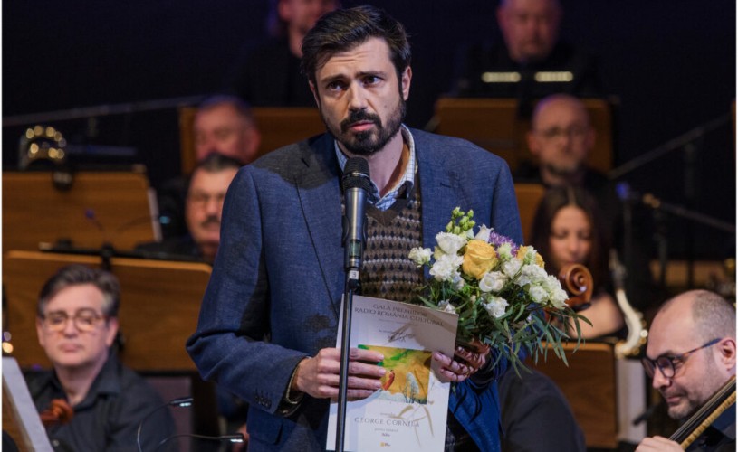 George Cornilă citește romanul „Silex” la Radio România Cultural