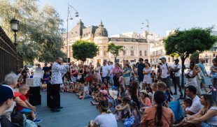 Spectacole de animație, acrobații și ateliere pentru copii la „Străzi Deschise – București” în acest weekend