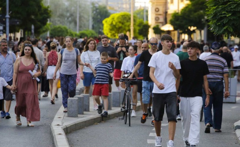 Calea Victoriei devine, din nou, loc de întâlnire