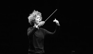 Anotimpurile de Vivaldi și Simfonia nr. 4 – Italiana de Mendelssohn deschid stagiunea Orchestrei de Cameră Radio
